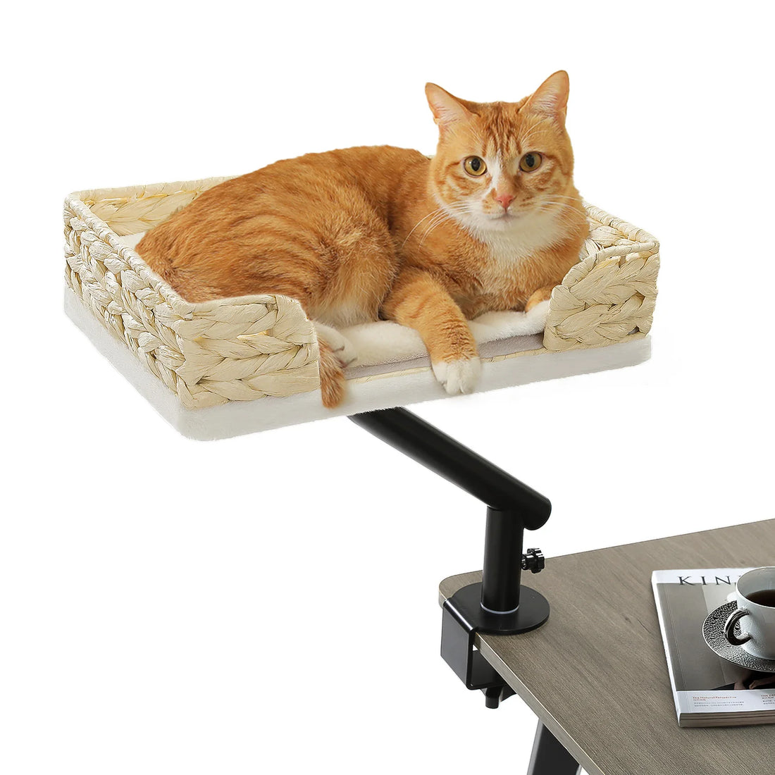 Panier de bureau pour chat en rotin
