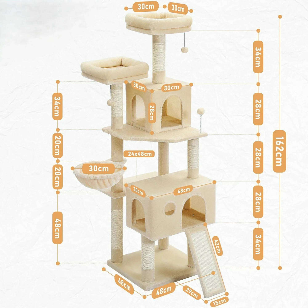 Arbre à chat design luxe aux finitions raffinées