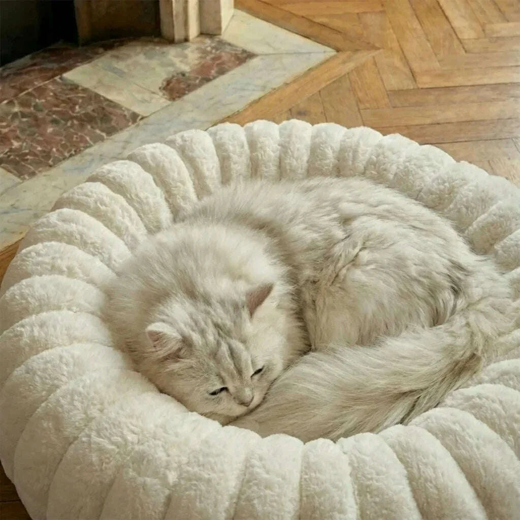 Panier chat blanc rond et confortable