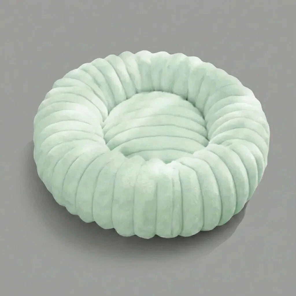Panier rond pour chat en coussin vert pastel — vue d'ensemble