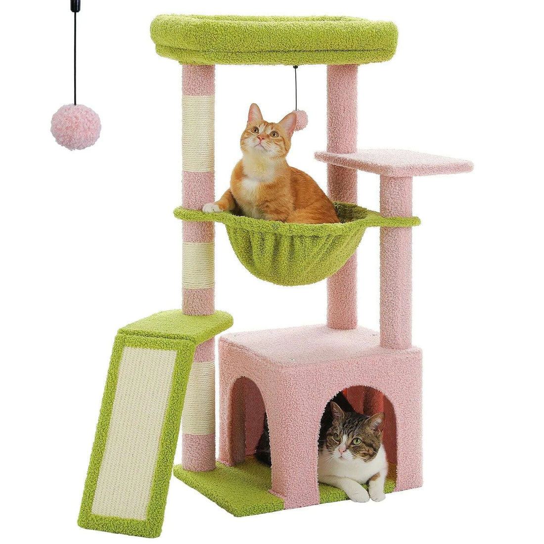 Petit arbre à chat avec hamac, en situation salon